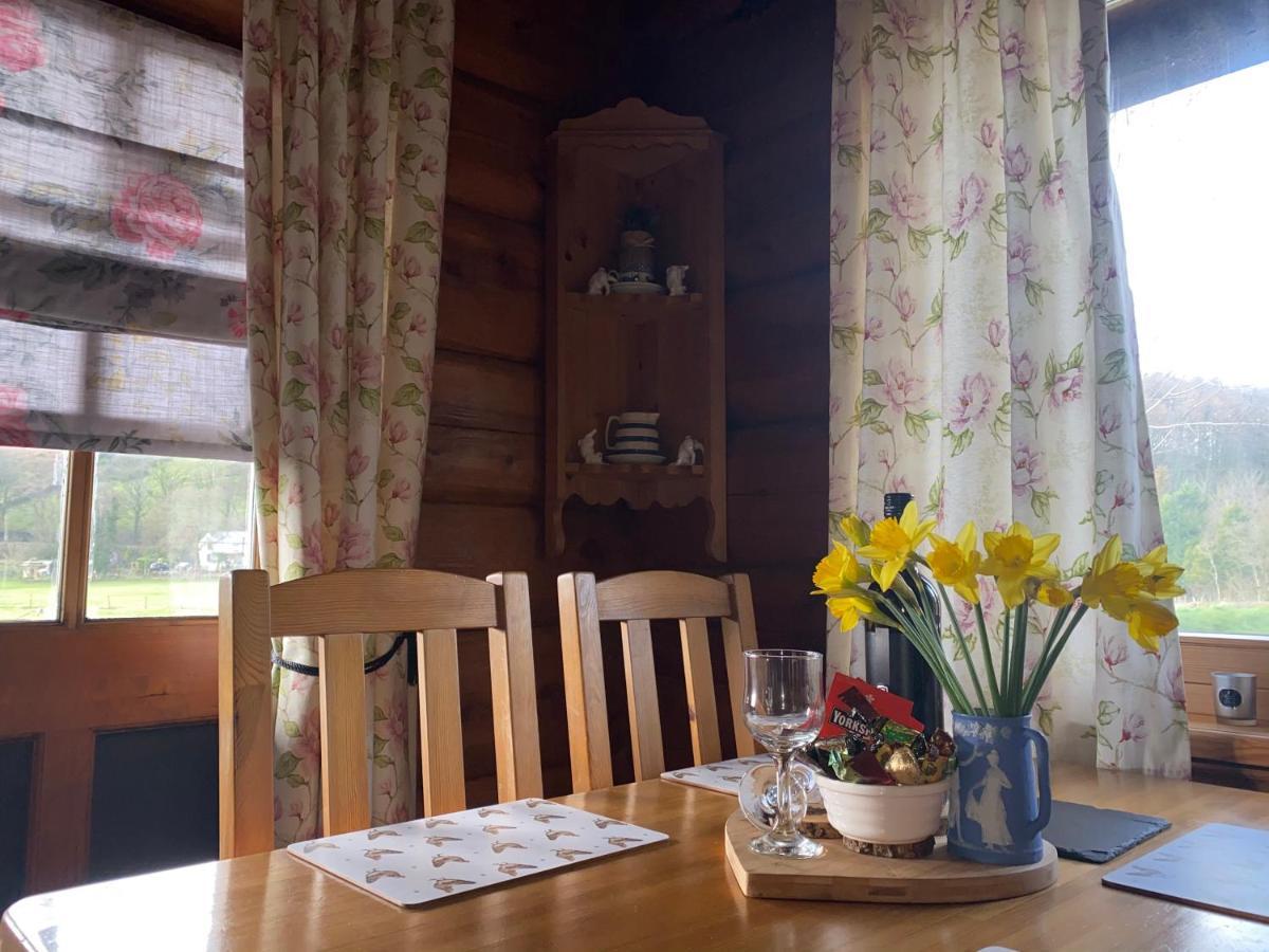 Log Home Village 阿尔弗斯顿 外观 照片
